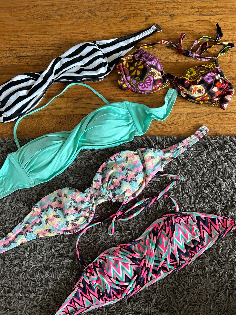 Women’s Bikini Top Bundle Size Small